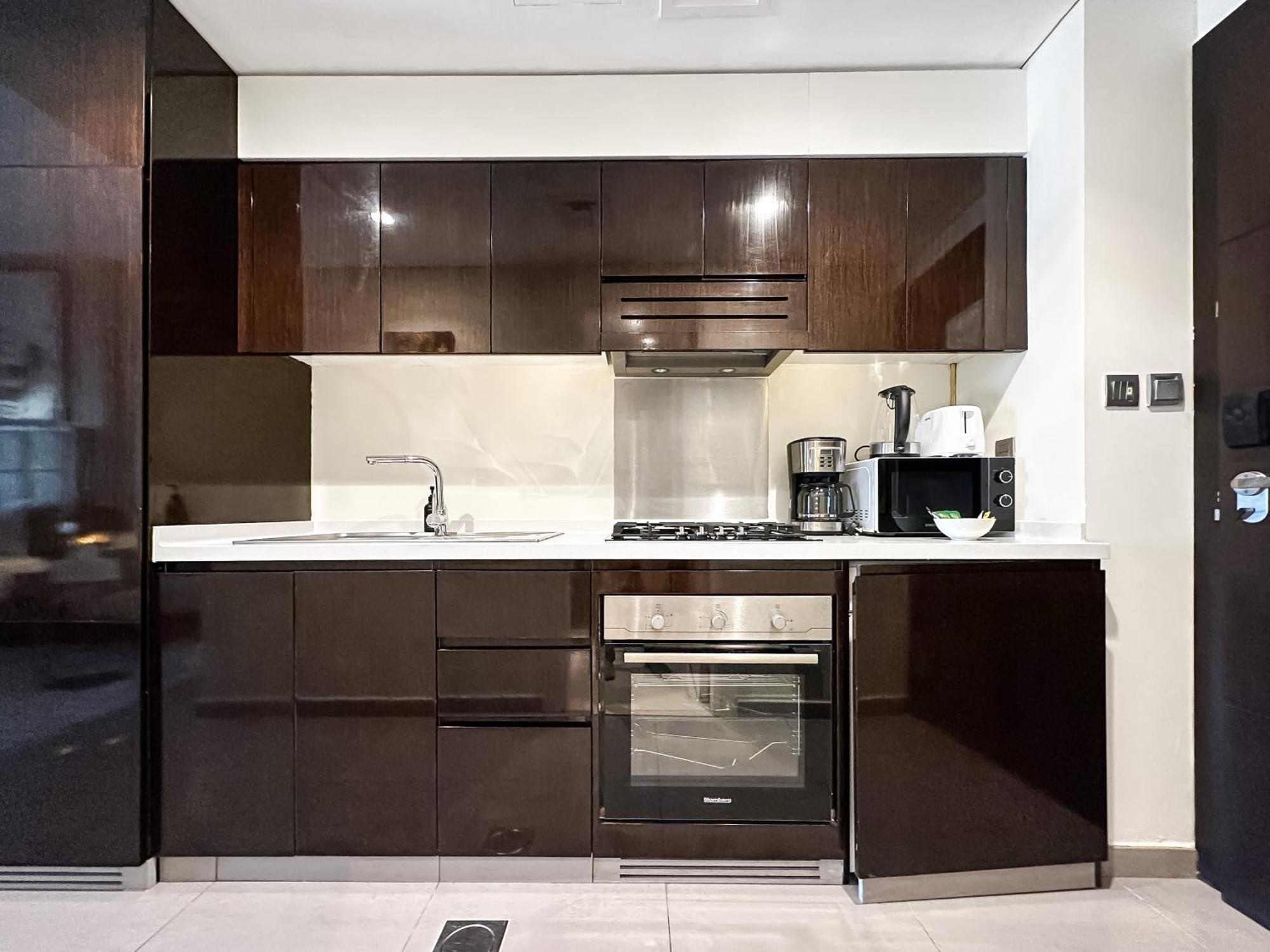 Unparalleled Splendor - Luxe In Business Bay