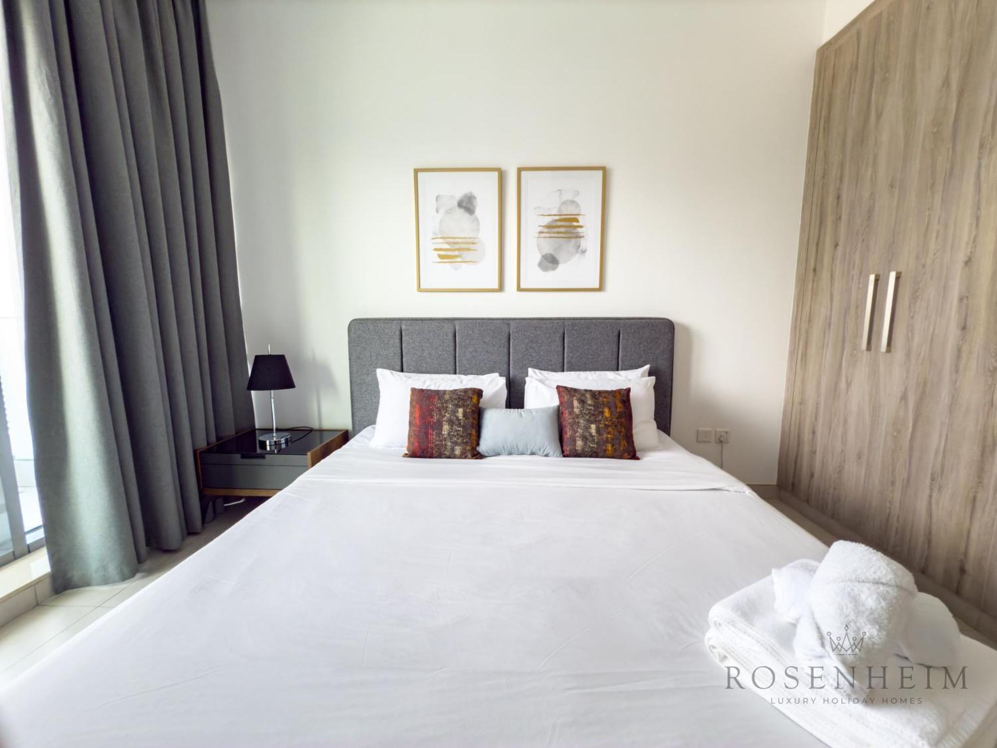 Rosenheim | 1 Bedroom Modern W/burj Khalifa View