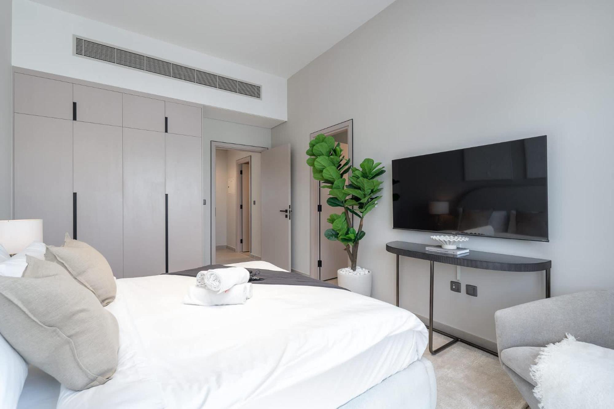 Classy 4-bedroom With Spacious Balcony In Nad Al Sheba Pousada
