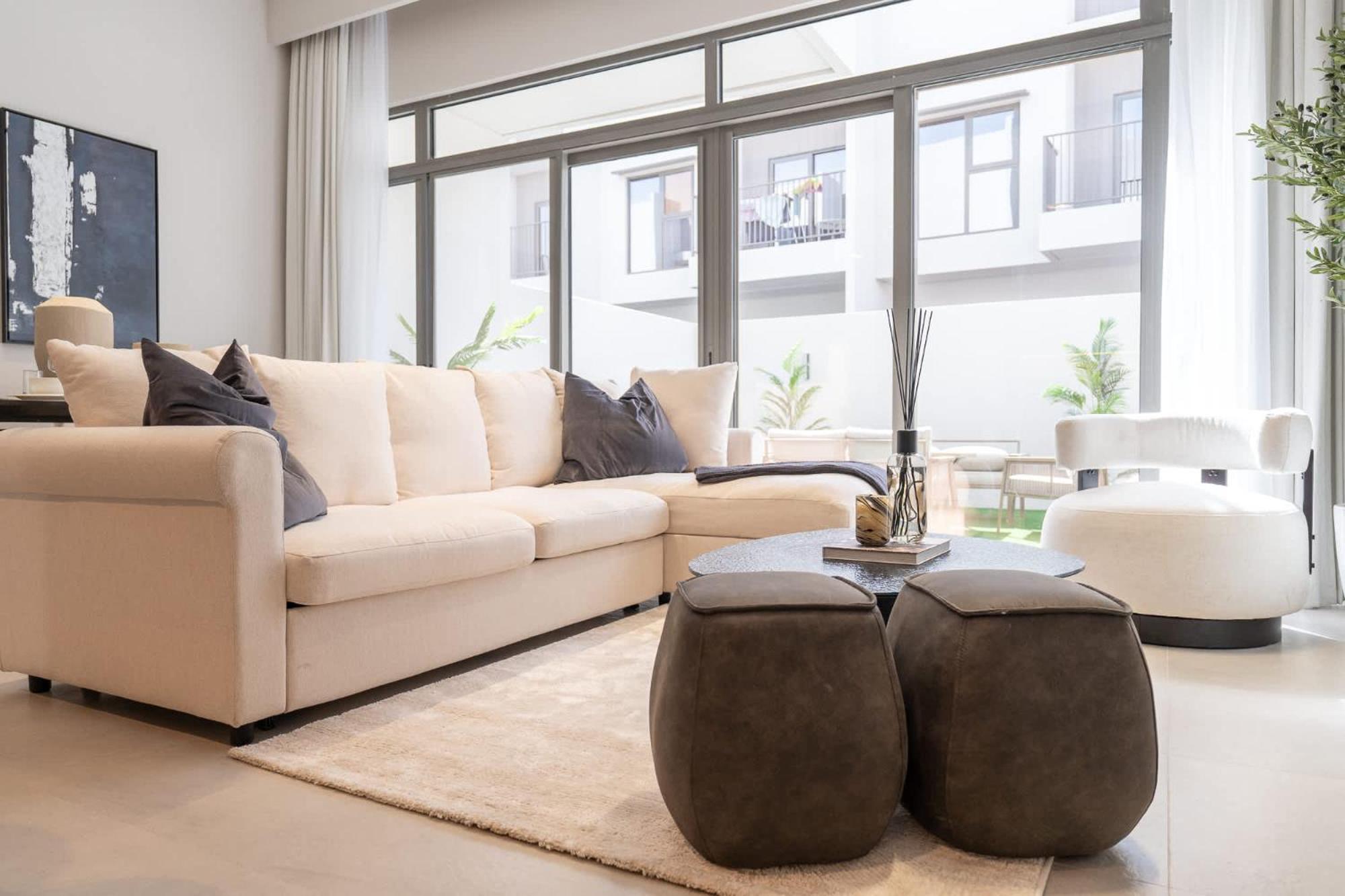 Classy 4-bedroom With Spacious Balcony In Nad Al Sheba Pousada Dubai