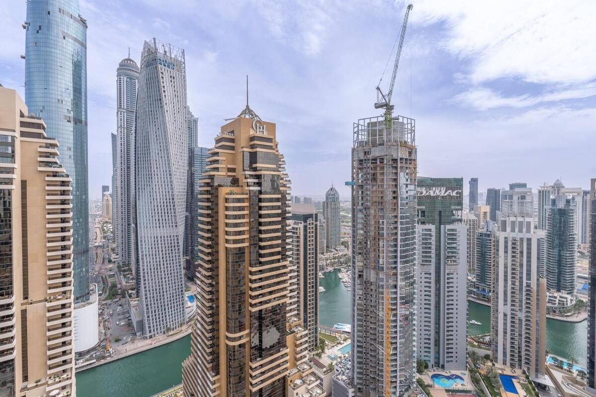 Apartment Sophisticated 1-bedroom With Skyscrapers View At Botanica Tower