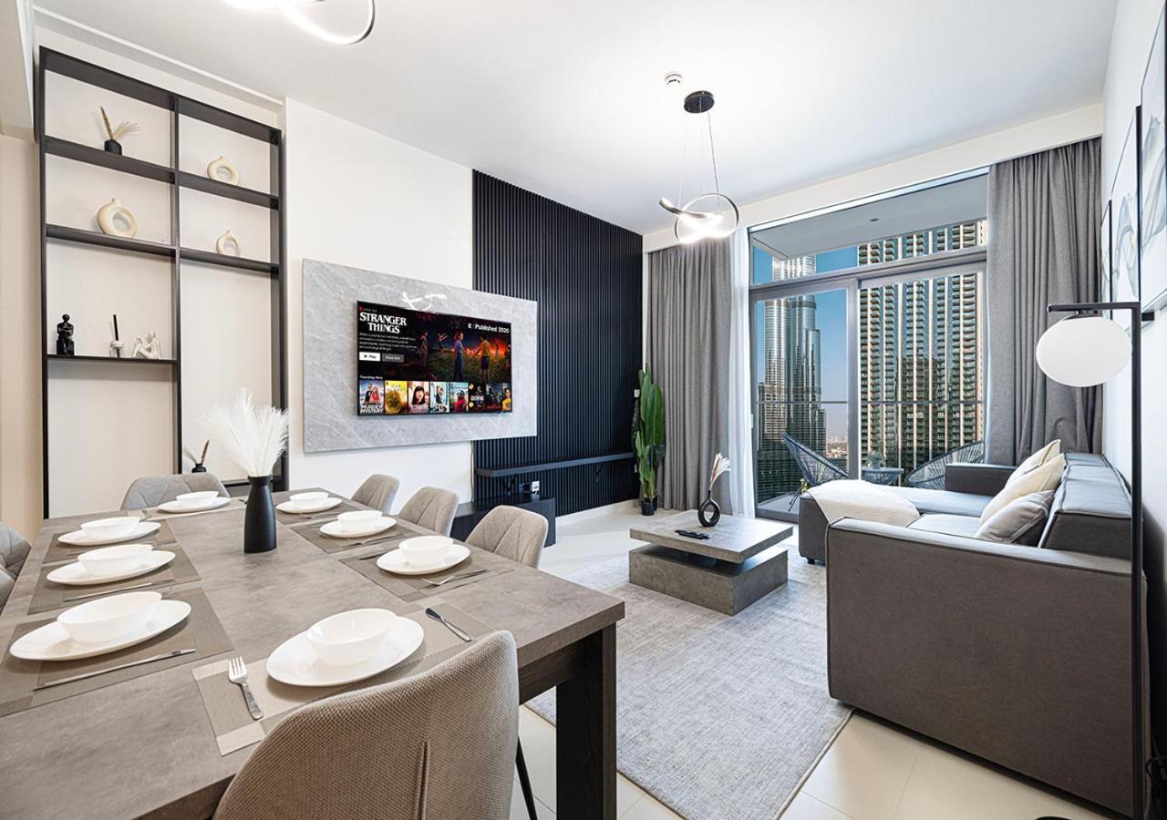 Glorious Burj Khalifa & Fountain Views, 4bdr Apartamento *