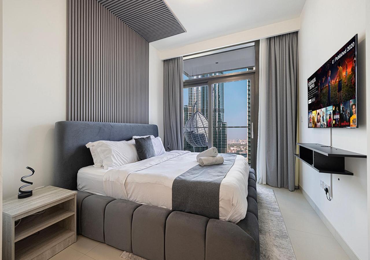 Glorious Burj Khalifa & Fountain Views, 4bdr Apartamento *