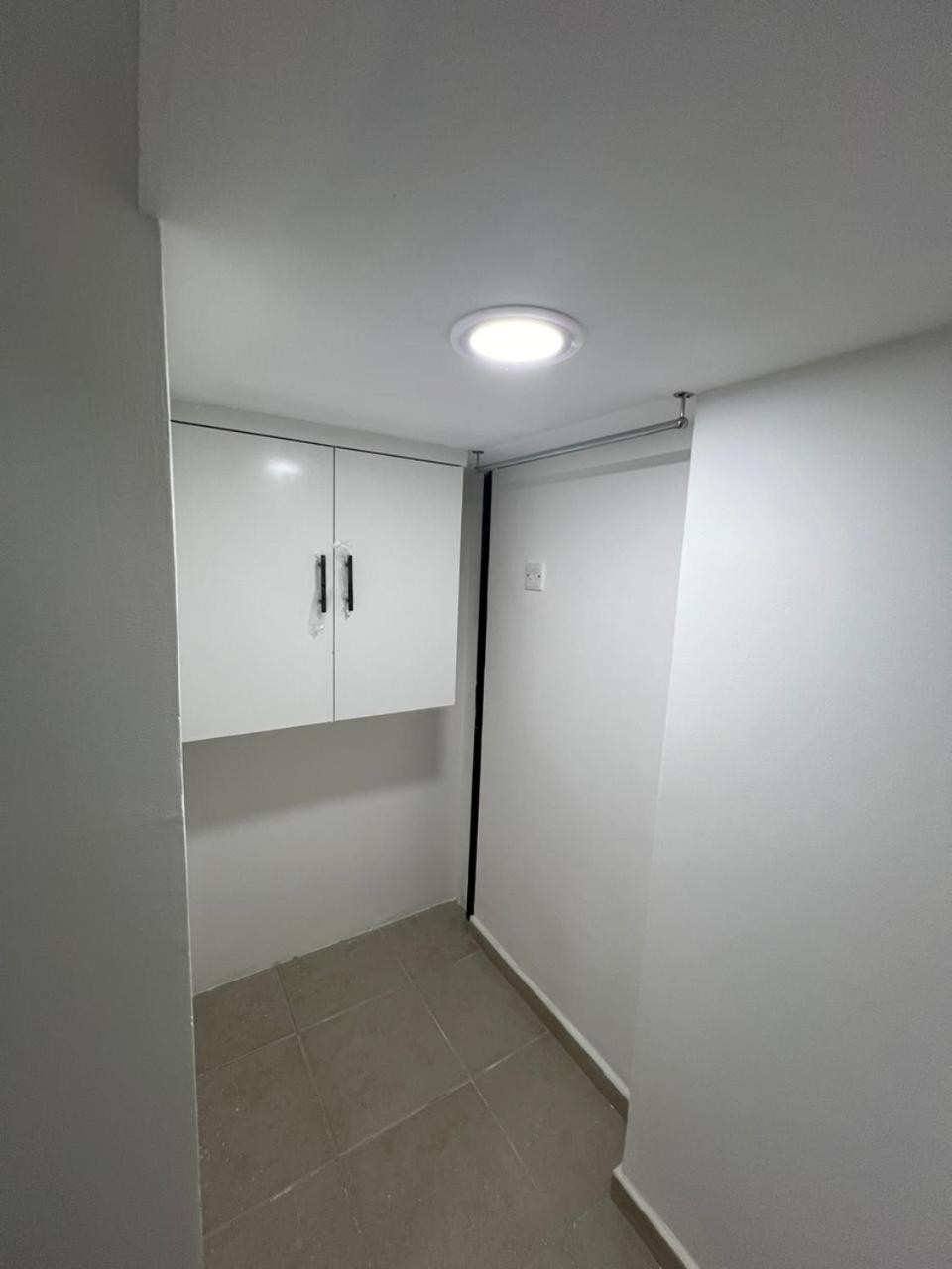 Luxnest Internet Private Bed Space Men Only Han/Misafirhane