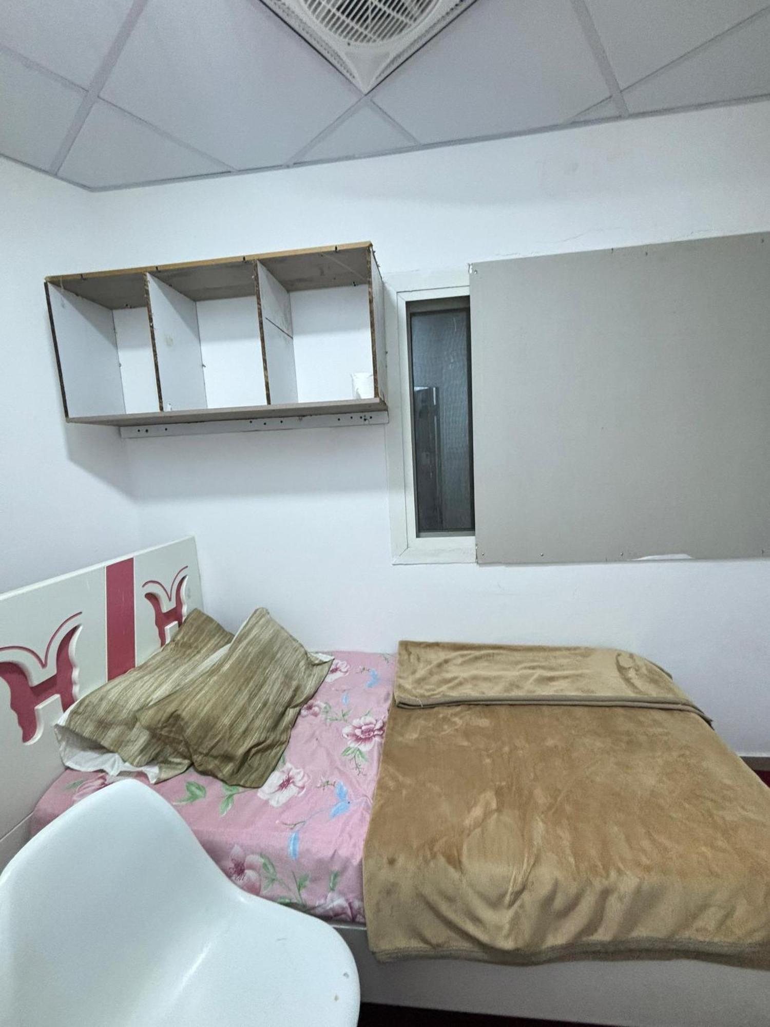 Hostel, Bedspace And Backpackers * Dubai