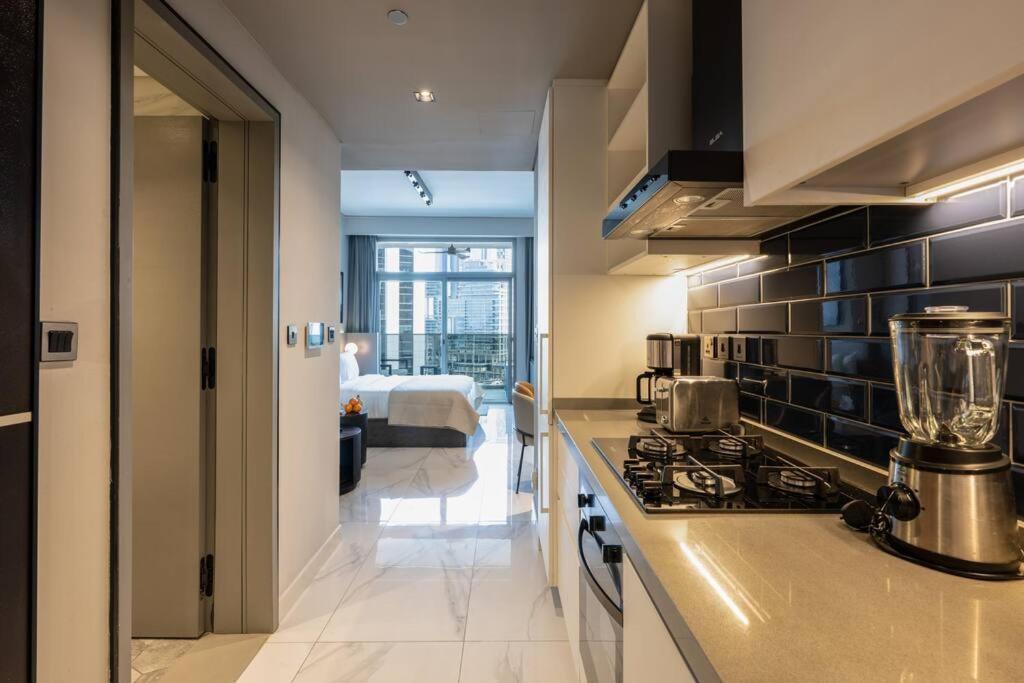 Ultimate Stay, Cozy Apt, 5min To Mall - 811 Apartamento