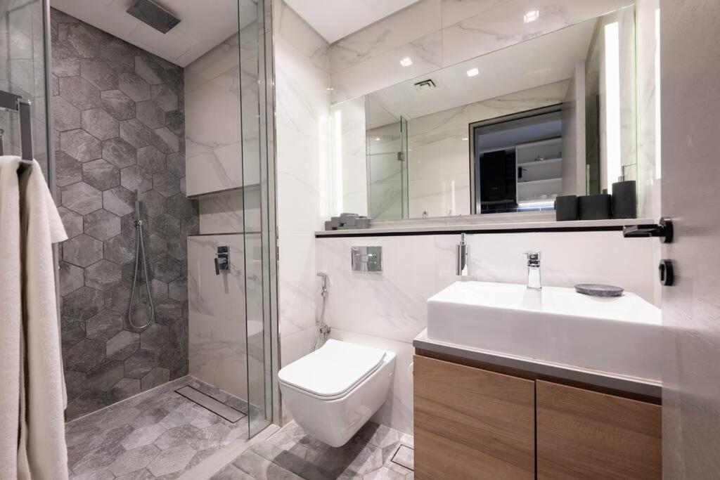 Ultimate Stay, Cozy Apt, 5min To Mall - 811 Apartamento