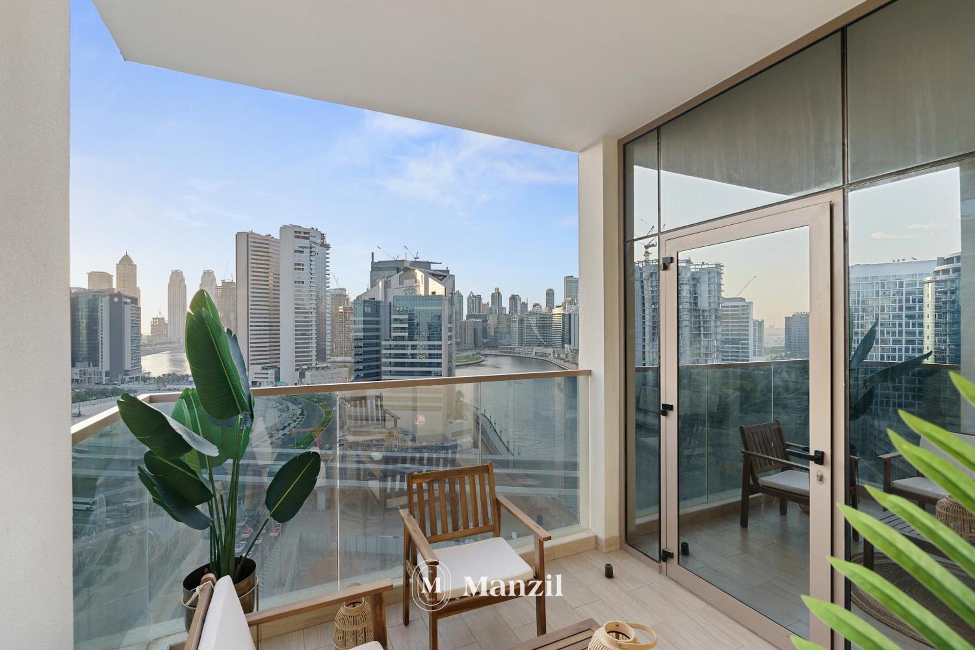 Apartment Lux 2br Near Mall & Burj Khalifa Dubai