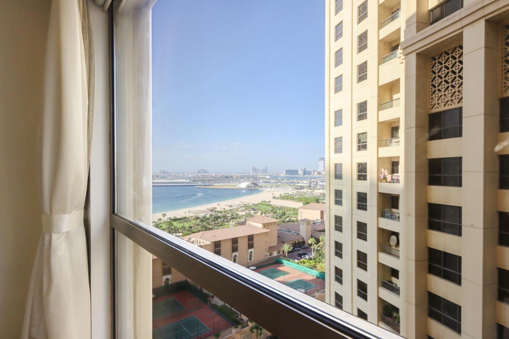 Livbnb - Spacious 3b With Tranquil Community View