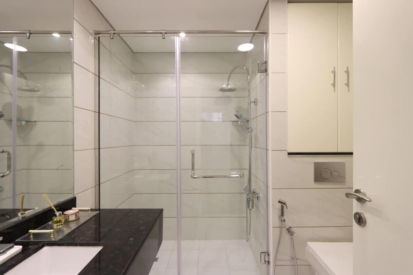 Apartment Livbnb - Spacious 3b With Tranquil Community View