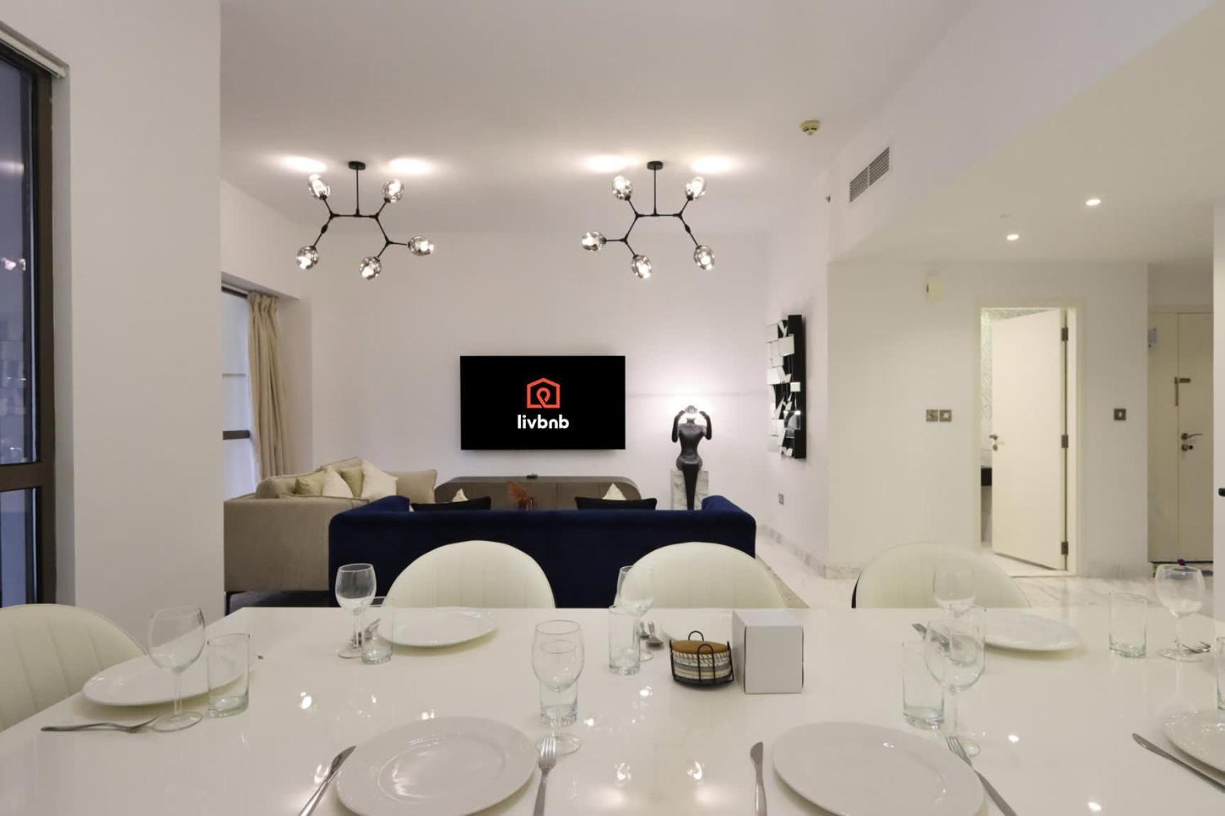 Livbnb - Spacious 3b With Tranquil Community View Apartment *