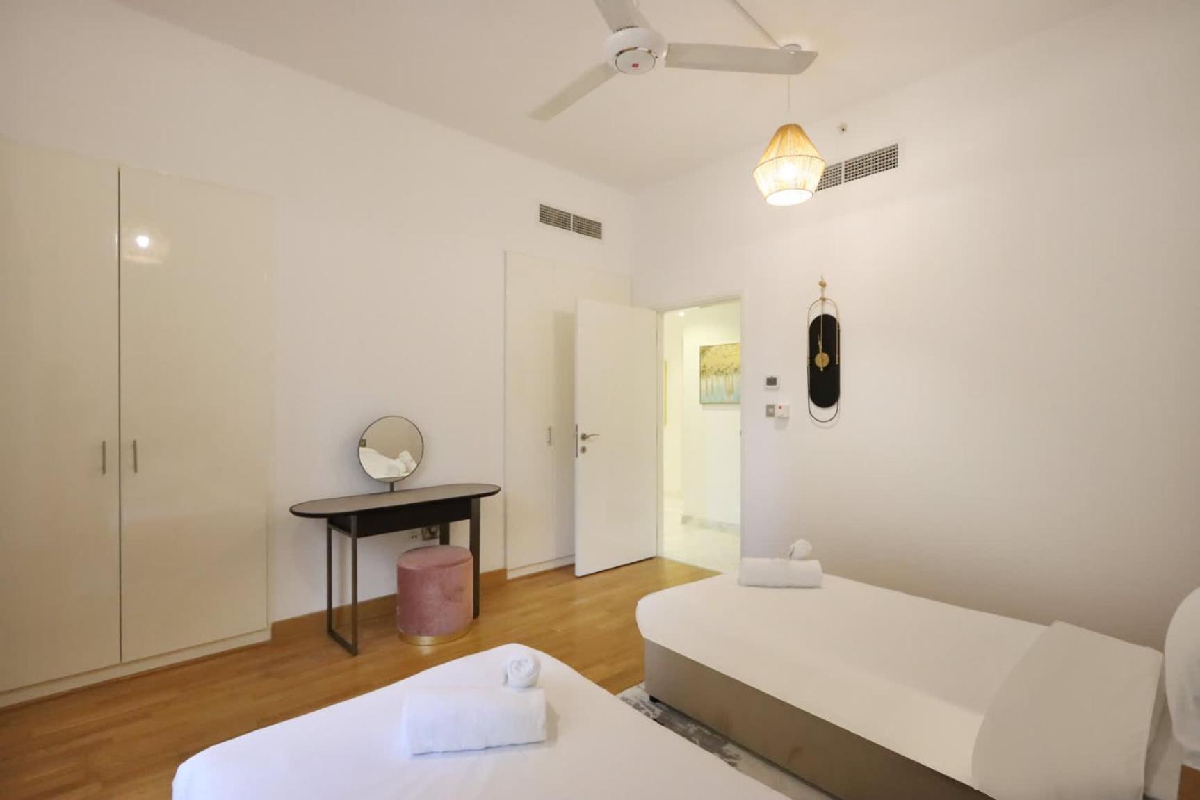 Apartment Livbnb - Spacious 3b With Tranquil Community View *