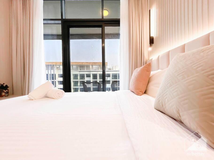 Apartment Opulent With Balcony At Aziz Riviera *