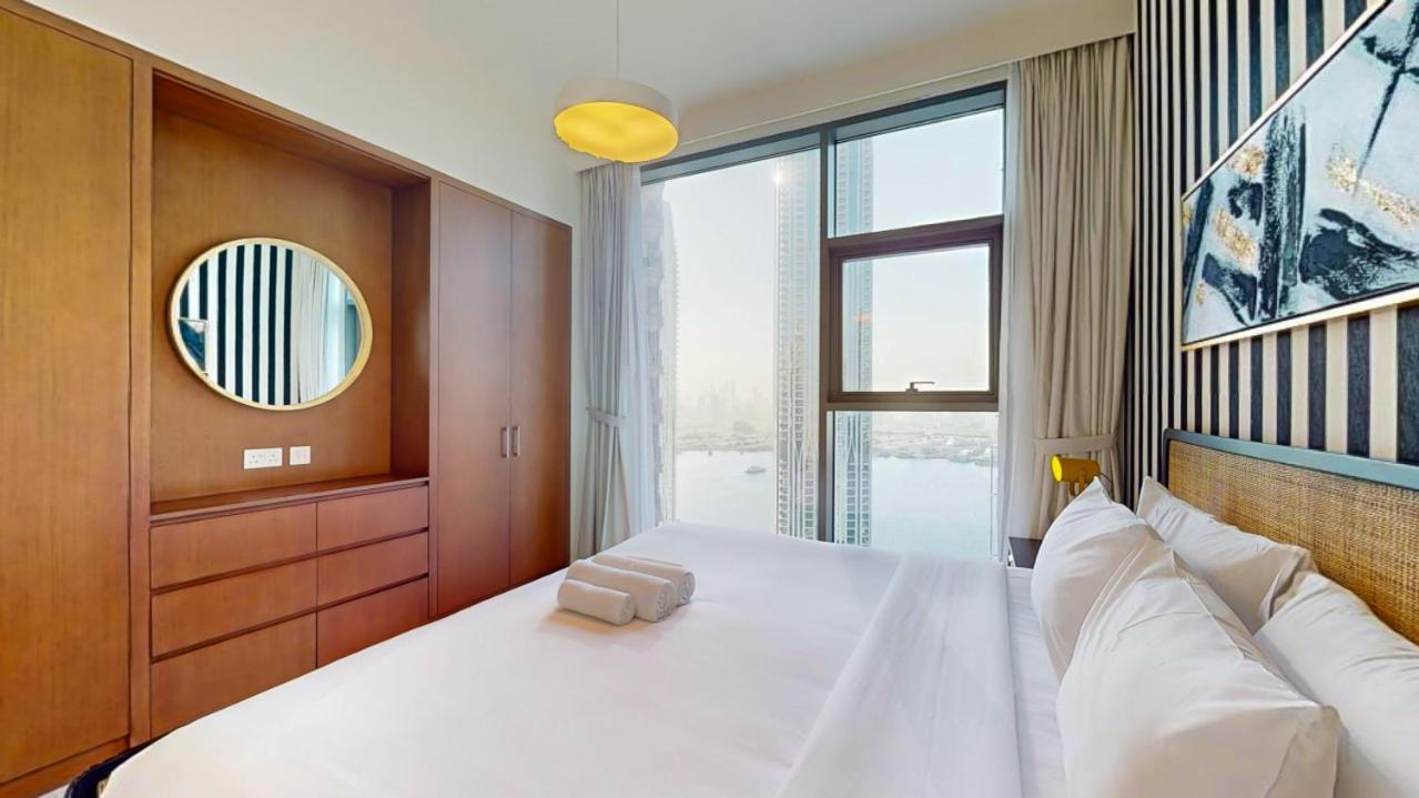 Creek Rise Tower 1 - One Bedroom With Creek View Dubai