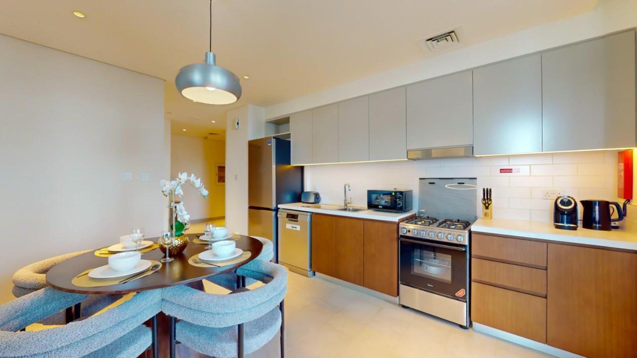 Creek Rise Tower 1 - One Bedroom With Creek View Apartment