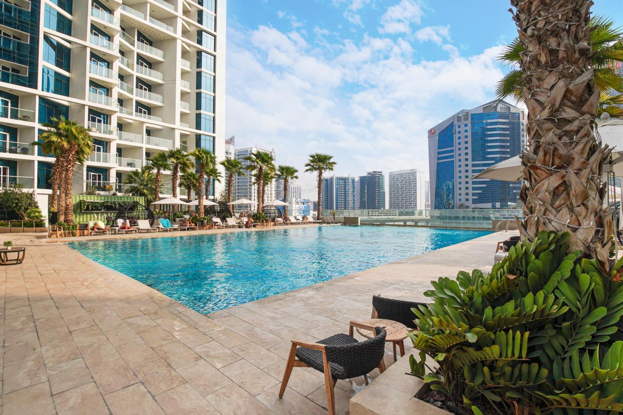 Modern In Business Bay With Panoramic View Apartment *