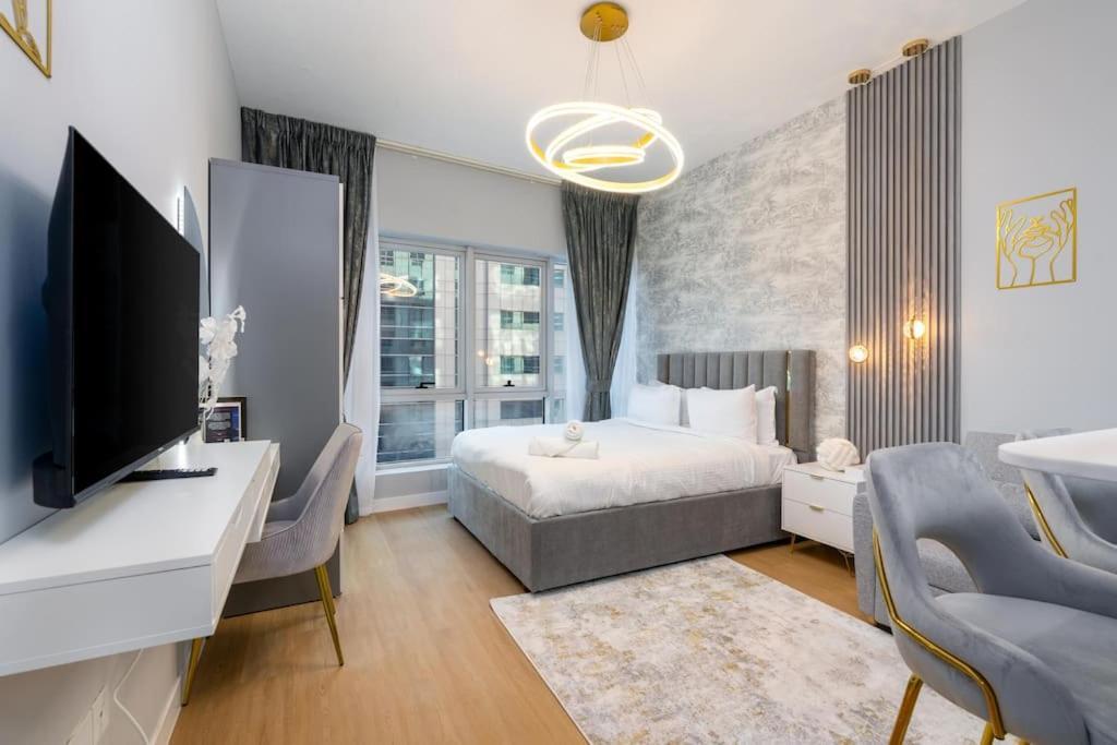 Apartment White Sage Stunning New In Marina *
