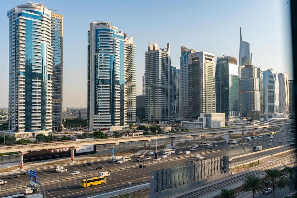 Apartment White Sage Stunning New In Marina Dubai