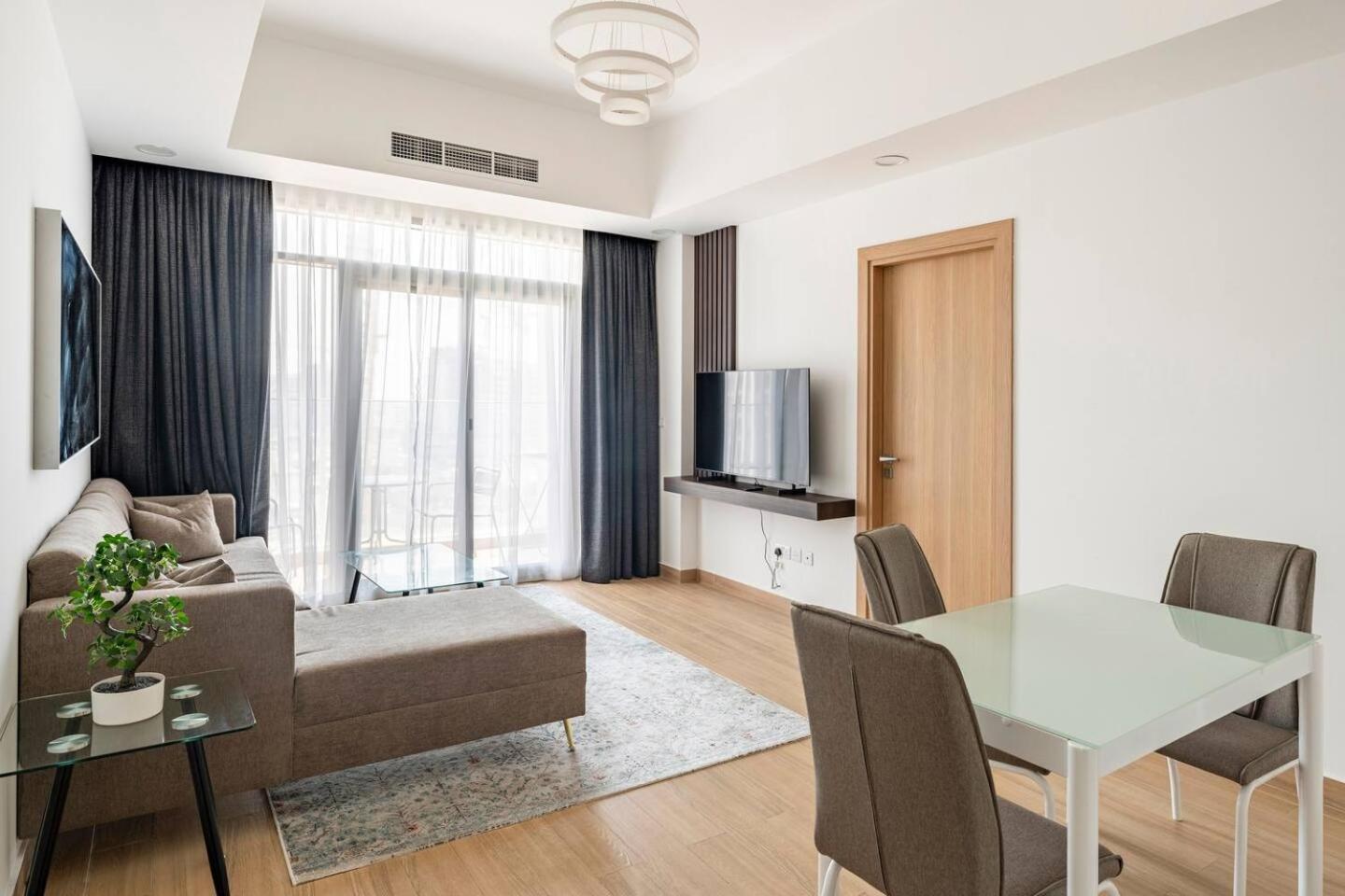 151 Jumeirah Gardens Apartamento Dubai