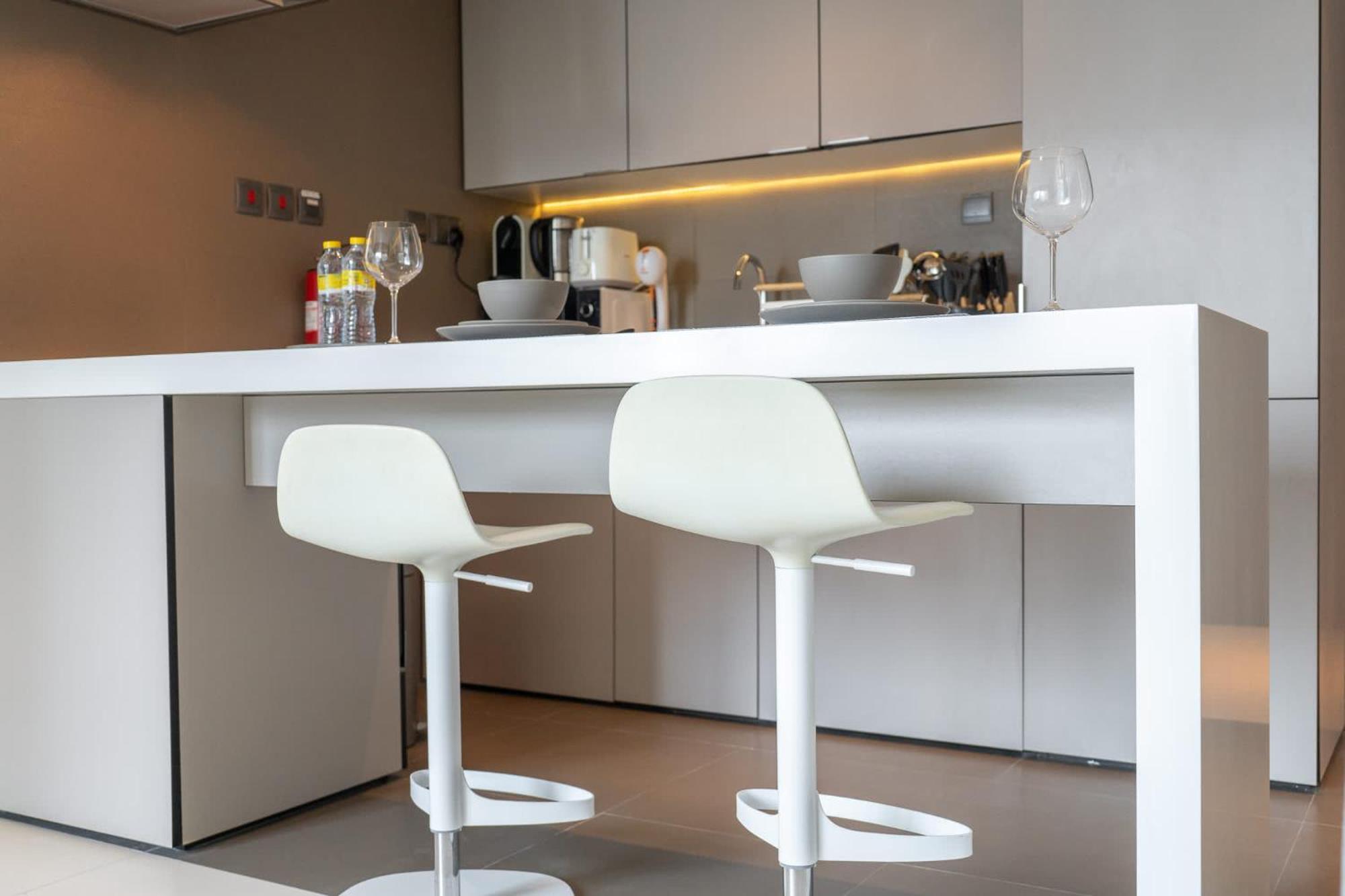 Majestic 1 Bedroom Flat Perfect For 4 In Marina Daire