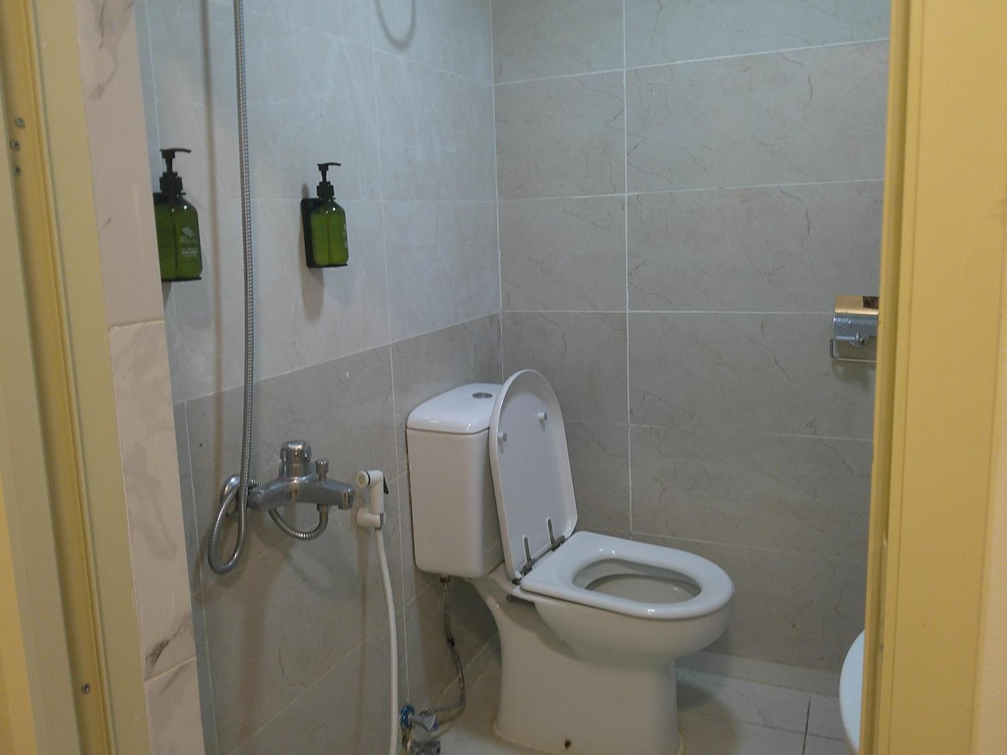 Ruby Star Budget With Shared Washroom Access 303 Inn *