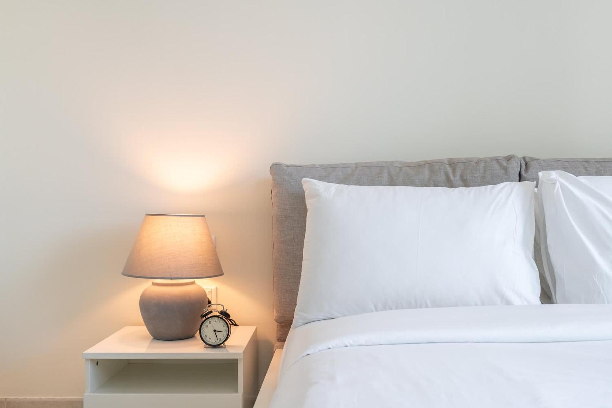Luxury In Marina's 1 Bed That Sleeps 2 Apartment *