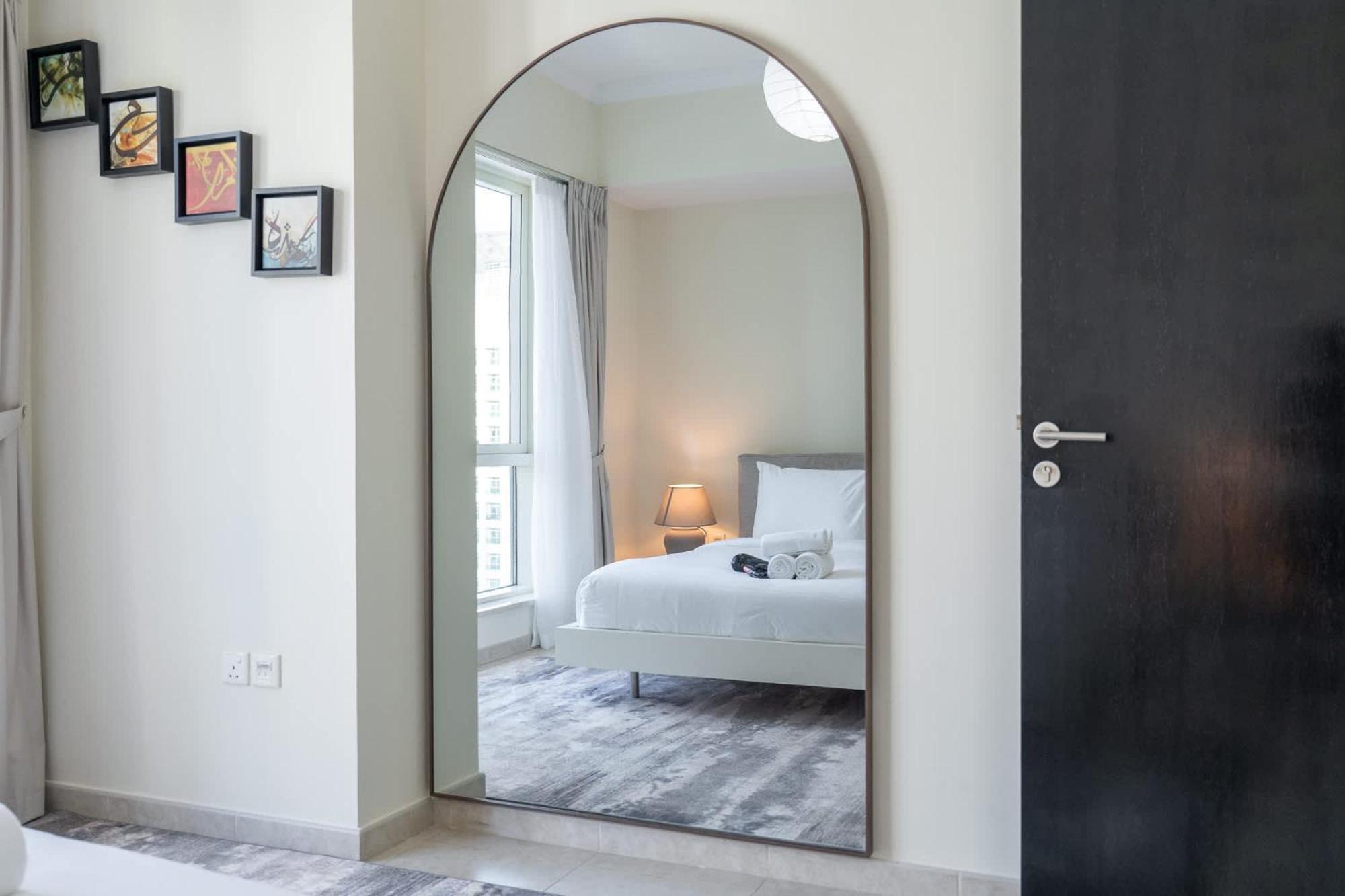 Luxury In Marina's 1 Bed That Sleeps 2