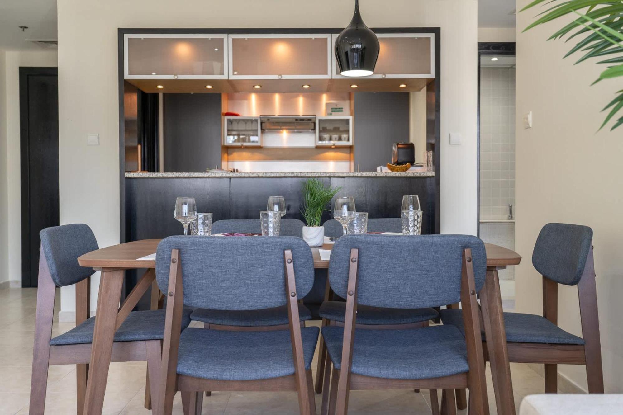 Apartment Luxury In Marina's 1 Bed That Sleeps 2 Dubai