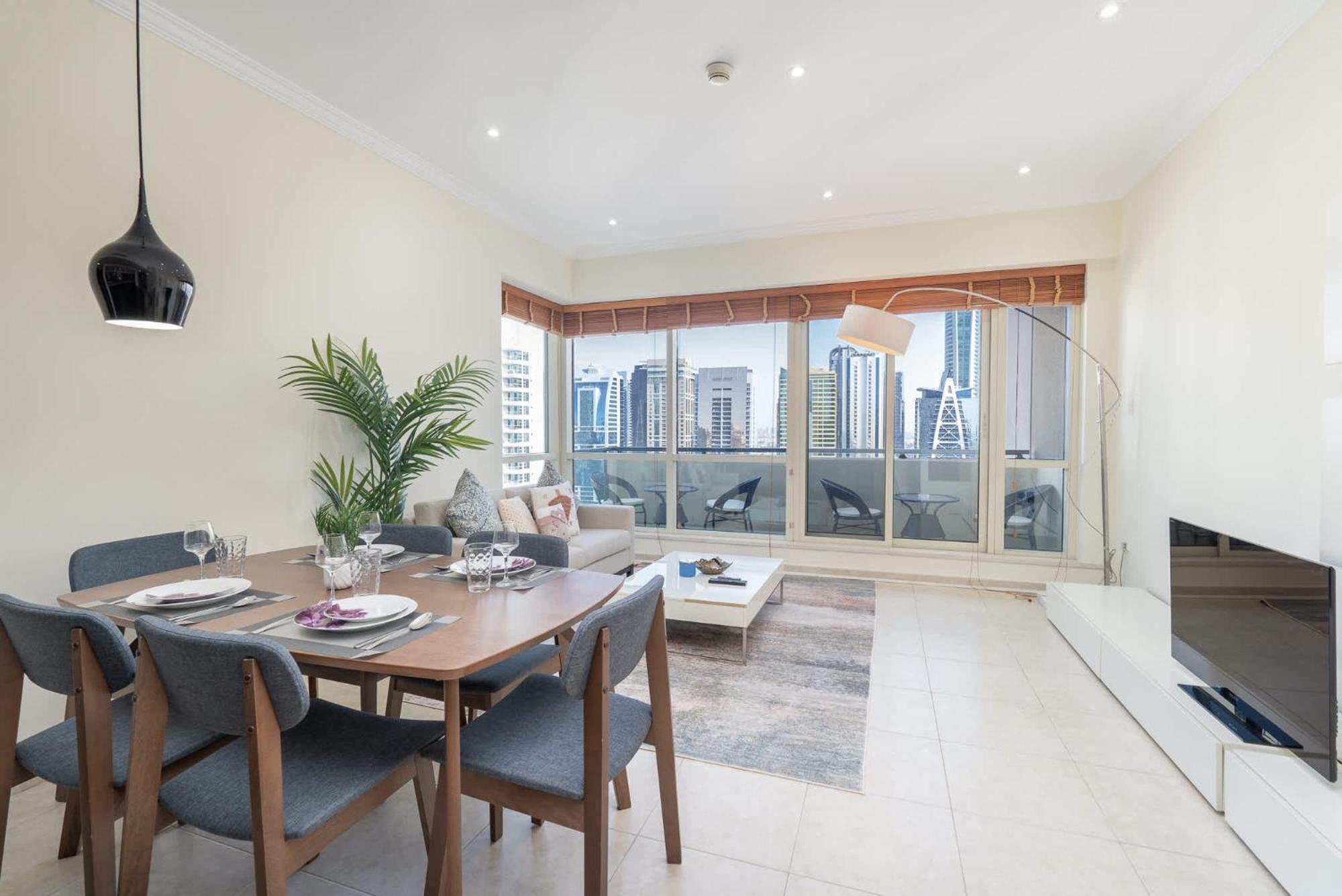 Apartment Luxury In Marina's 1 Bed That Sleeps 2 Dubai