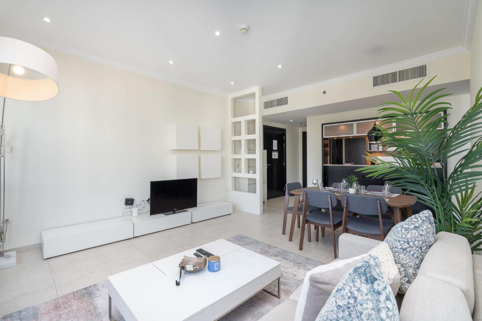 Luxury In Marina's 1 Bed That Sleeps 2