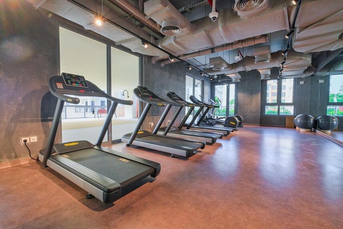 Gorgeous 1-bedroom With Access In Port De La Apartment Dubai