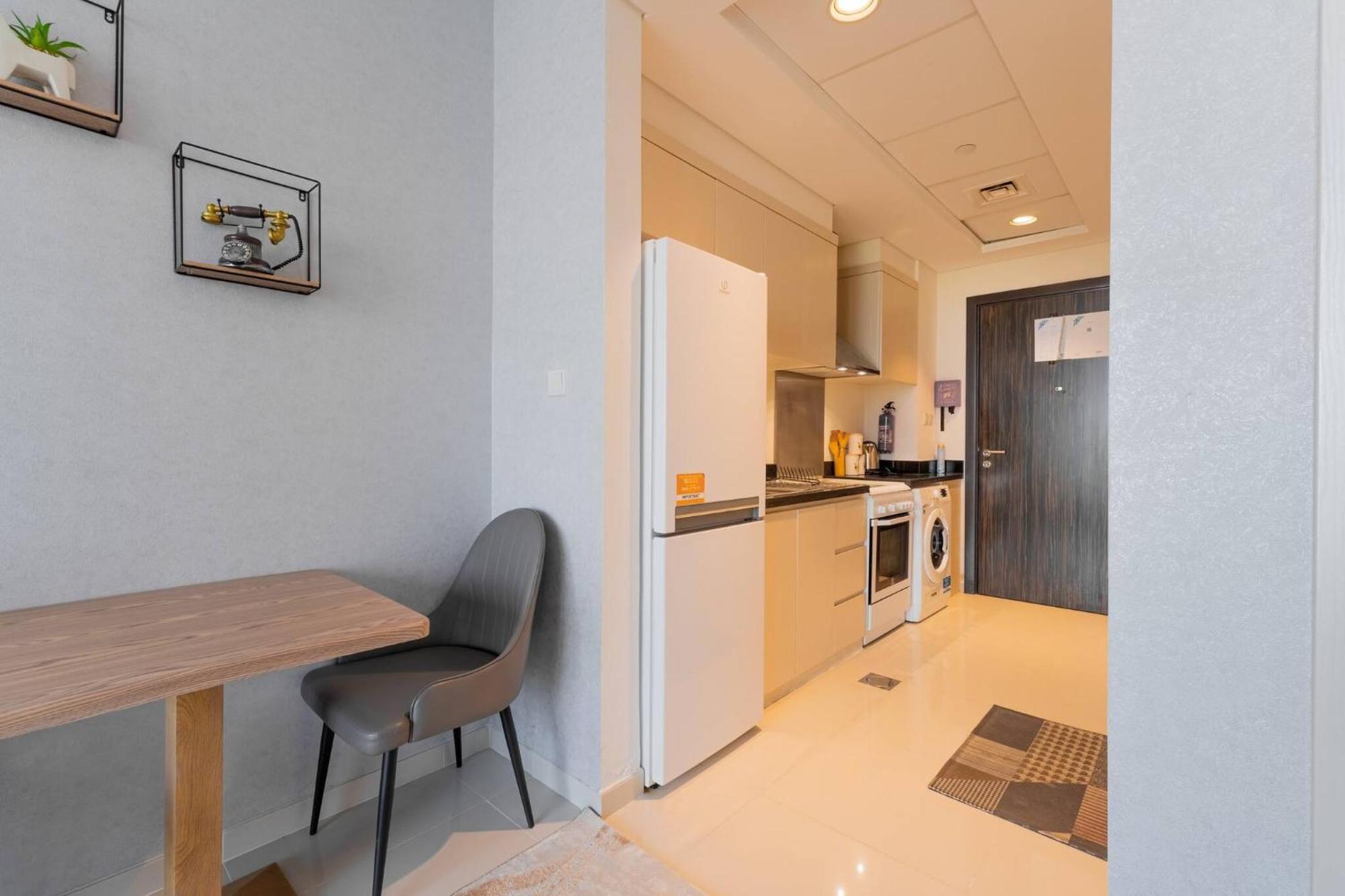 Elegant In Damac Hills - Exclusive Living With Premium Amenities, Managed By Think Realty Apartment Dubai