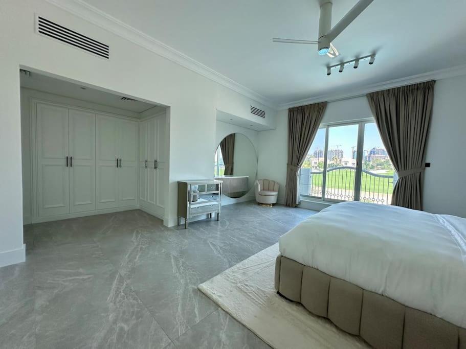 5 Bedroom 5 Star Golf Course