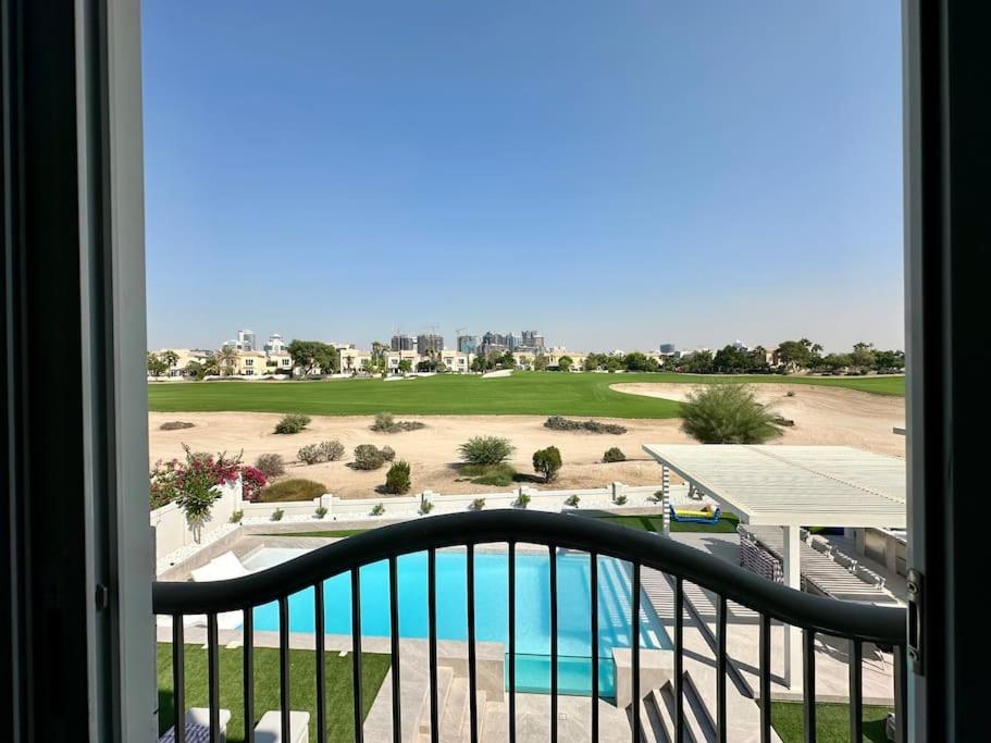 5 Bedroom 5 Star Golf Course * Dubai