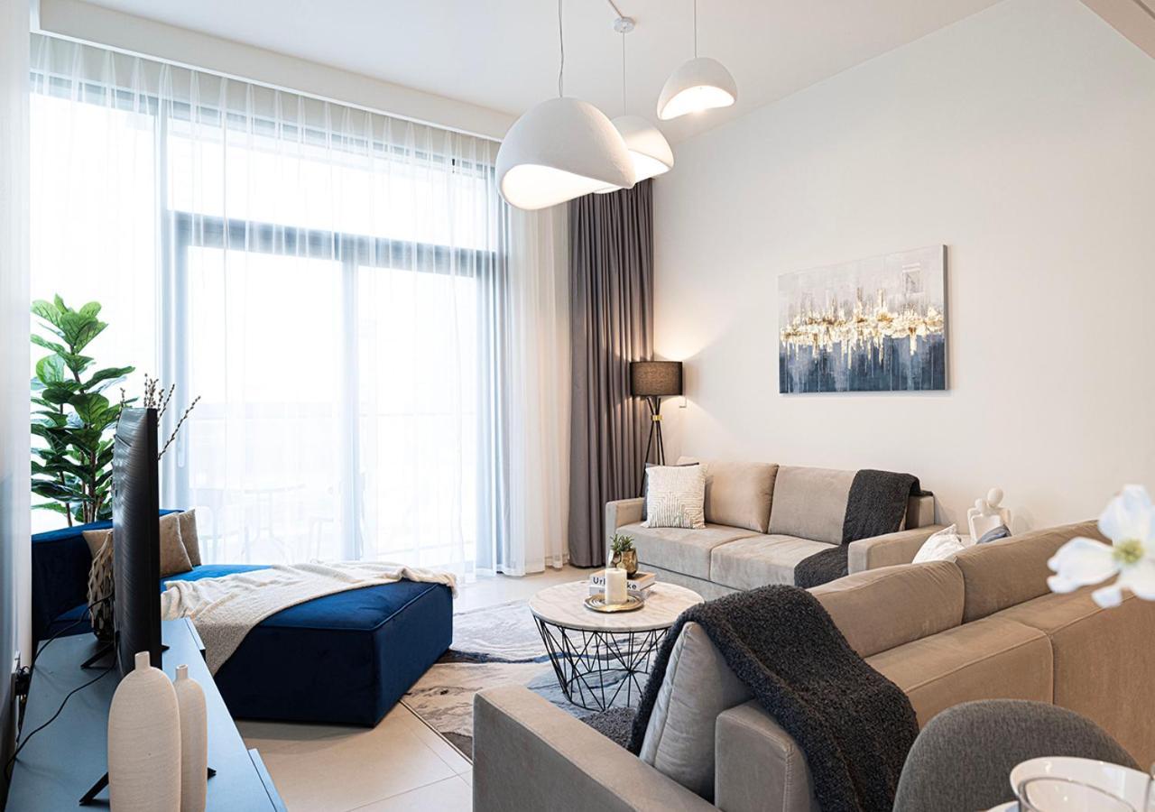 Daire Lux Escape, Burj Crown Opera View, Near Mall