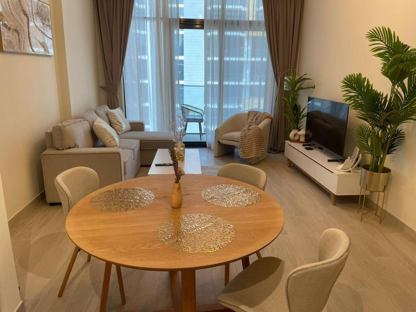 Pleasant New One Bedroom Azizi Riviera Dubai