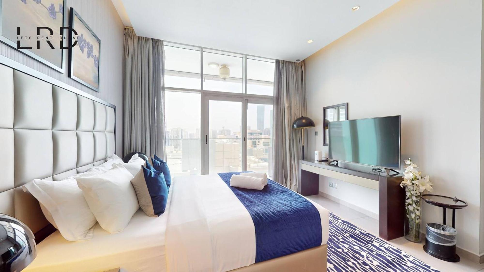 Modern In Majestine Apartment *