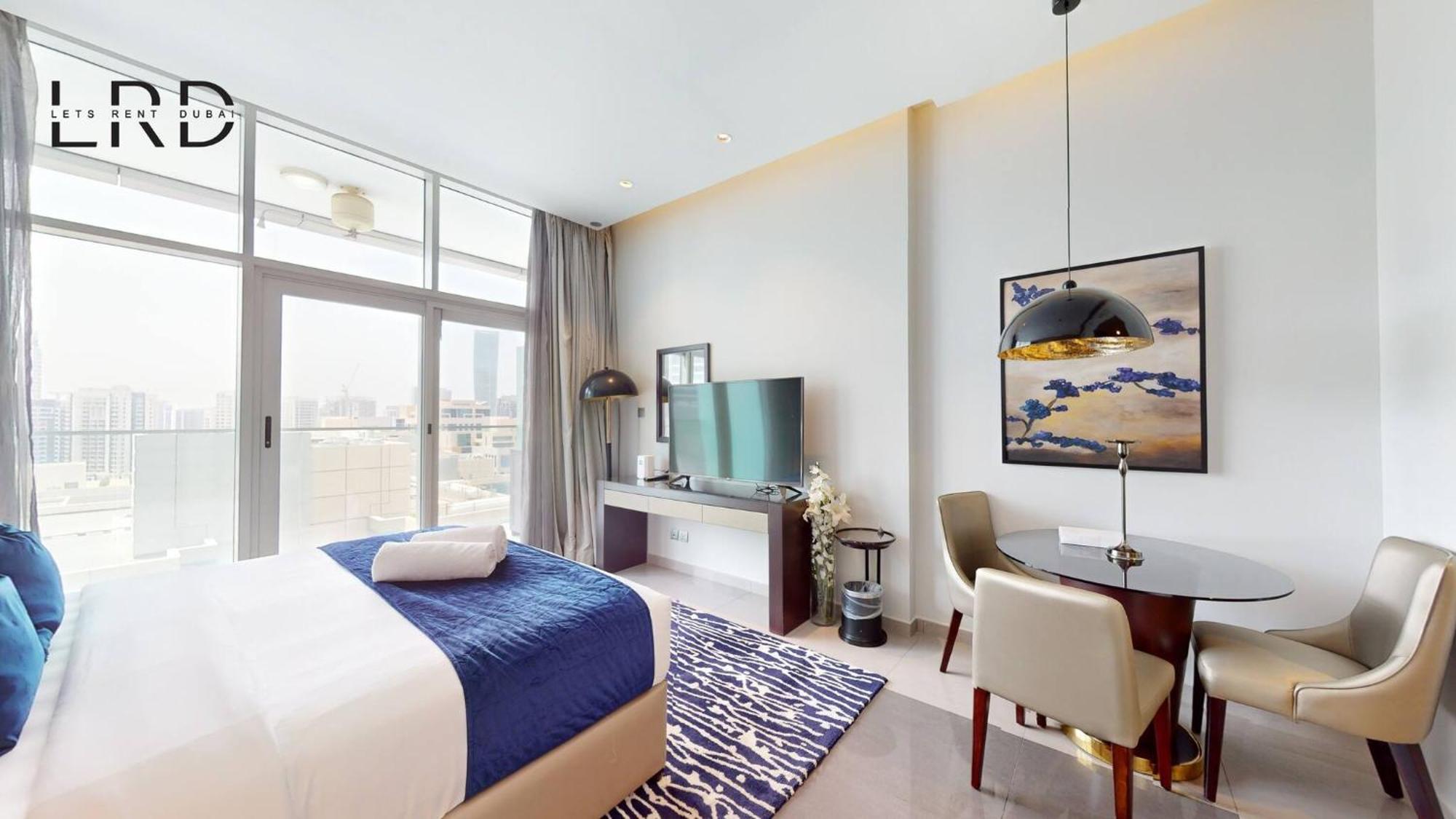 Modern In Majestine Apartment