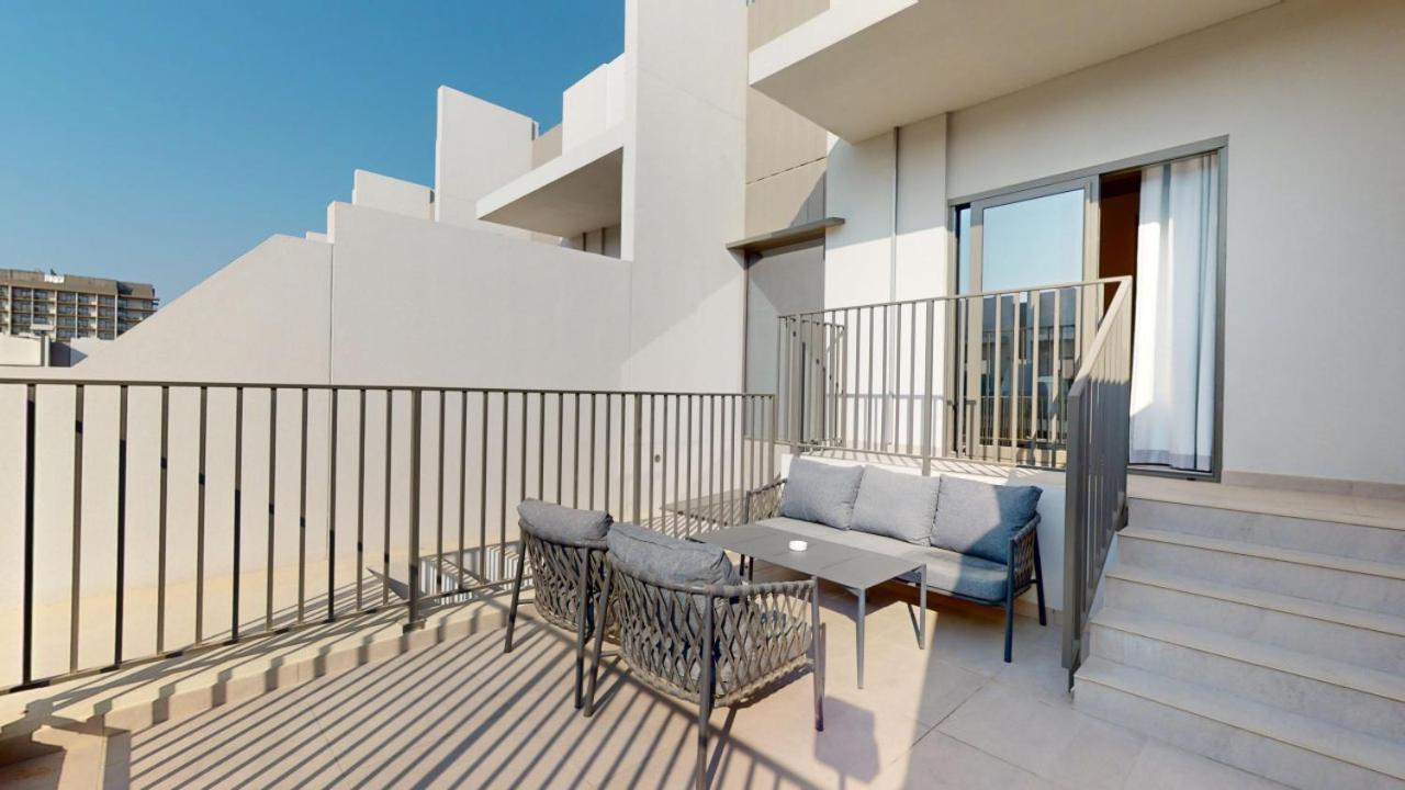 Mag Eye - Spacious Two Bedroom Townhouse Holiday home *