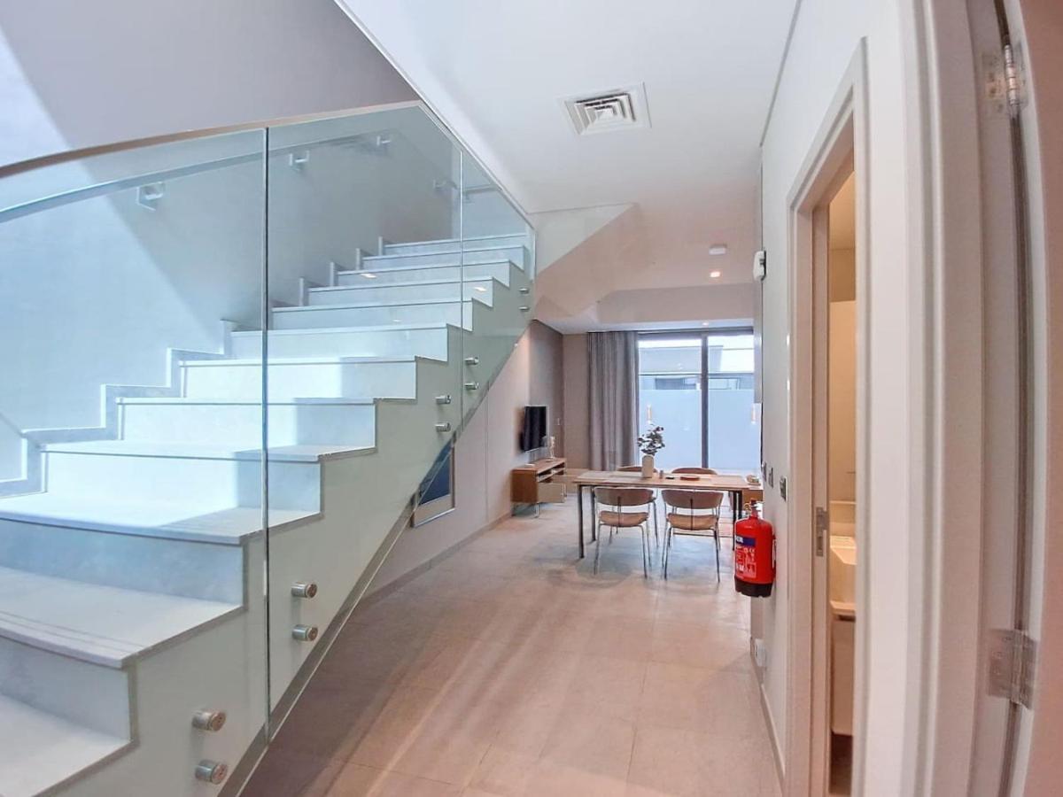 Mag Eye - Spacious Two Bedroom Townhouse Holiday home *