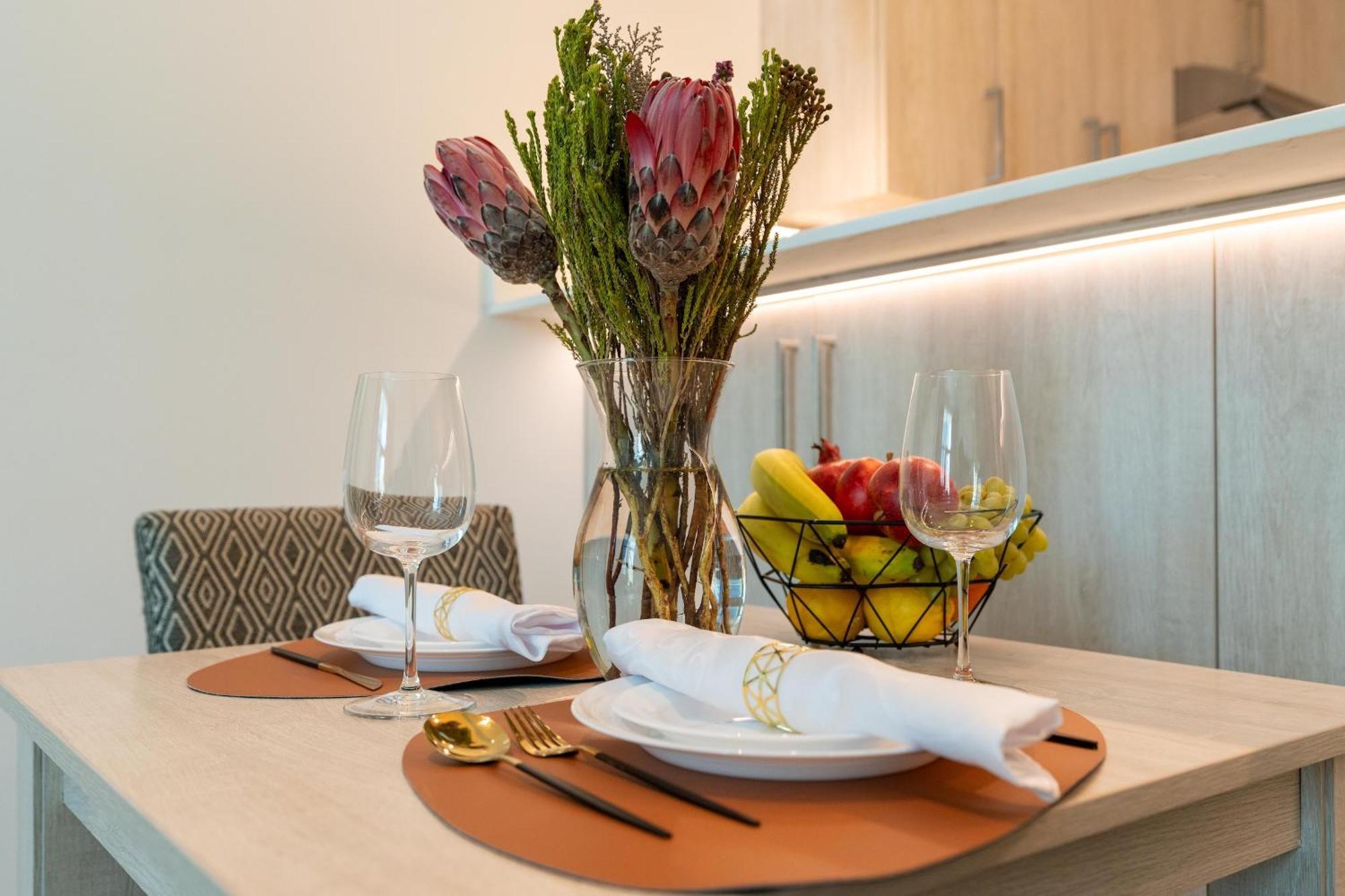 Palm Jumeirah - 1br - Private Beach - Cityapartmentstay *