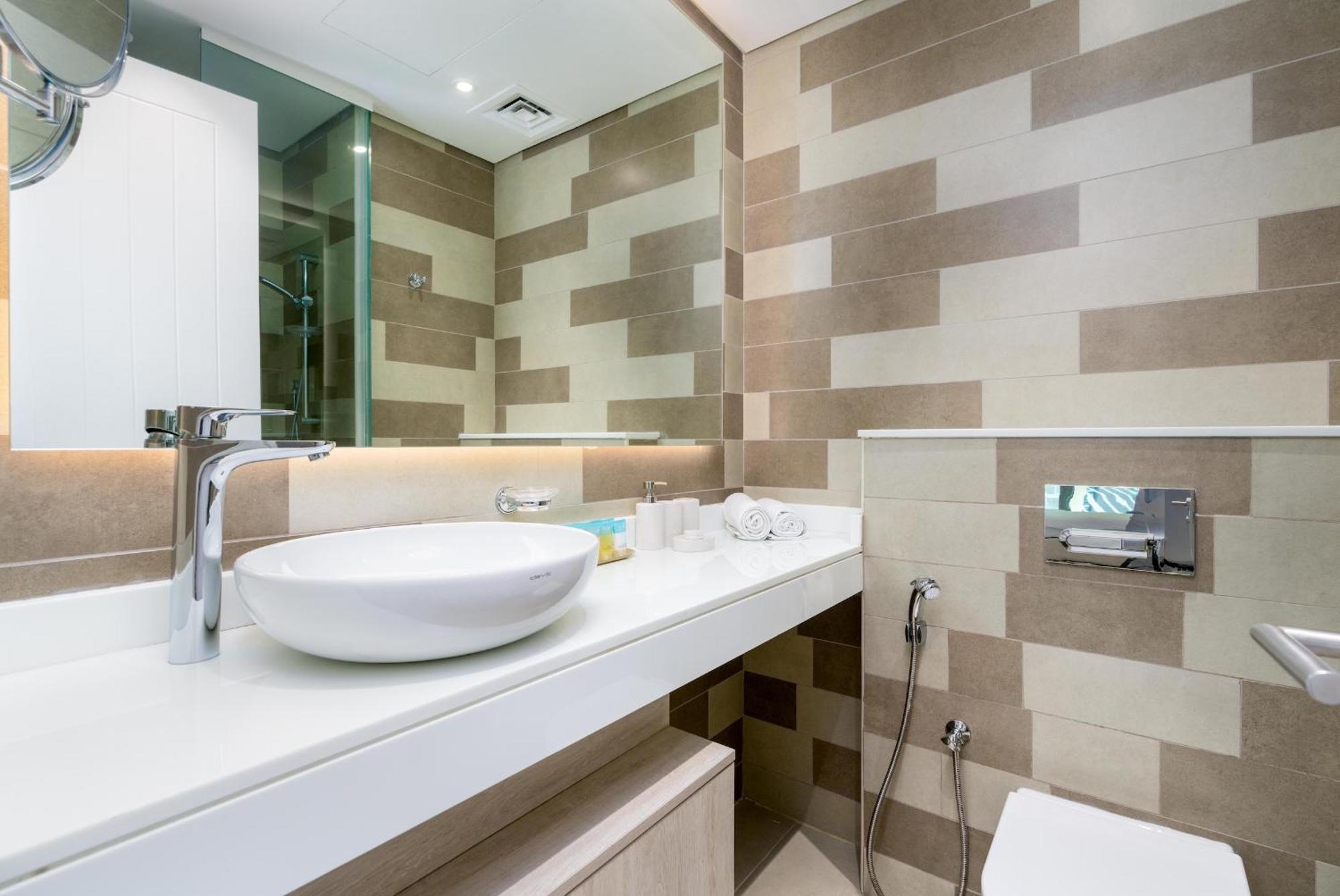 Palm Jumeirah - 1br - Private Beach - Cityapartmentstay Dubai