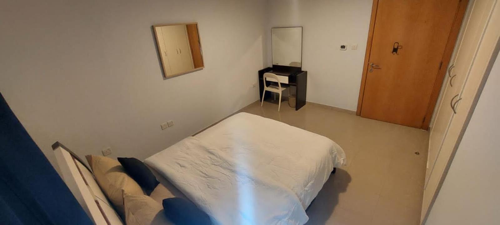 Lovely Spacious For Ladies In Marina للفتيات فقط *