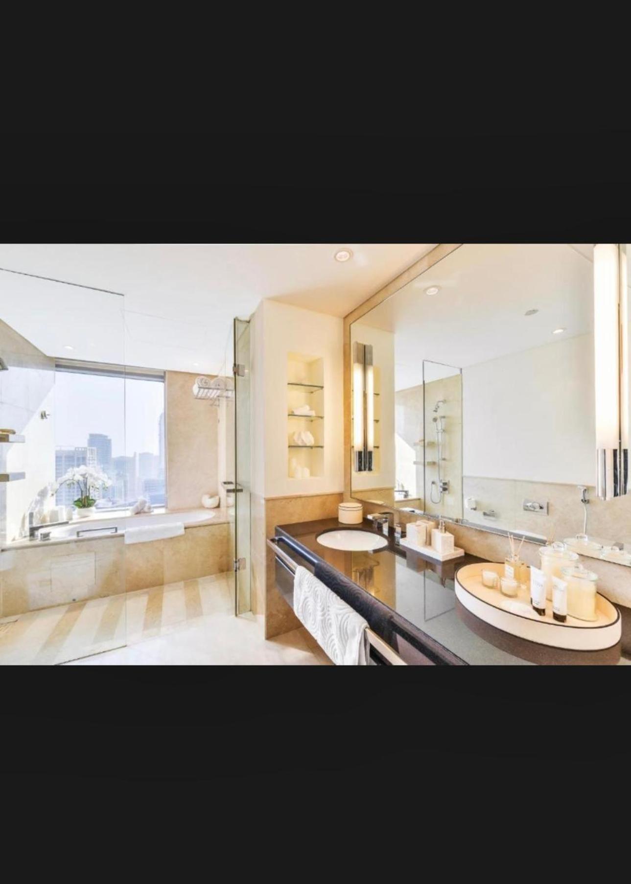 Address Marina Mall Suites - Full Marina Views, Balcony, Kitchen & Parking Apartamento *