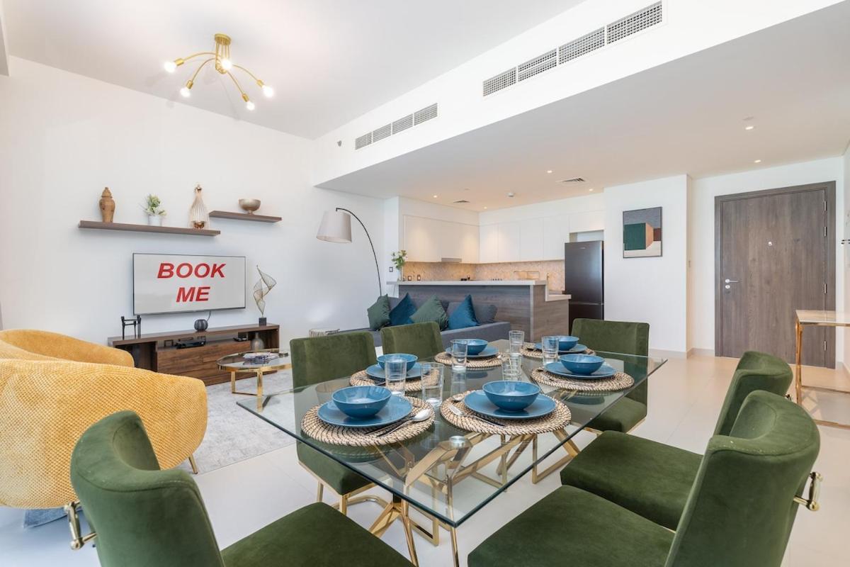 Elegant Getaway 2-bedroom In Creek Harbour Apartment Dubai
