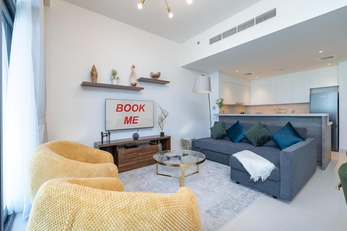 Elegant Getaway 2-bedroom In Creek Harbour Dubai