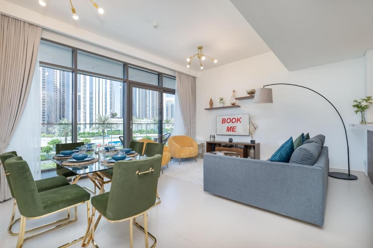 Elegant Getaway 2-bedroom In Creek Harbour Apartment