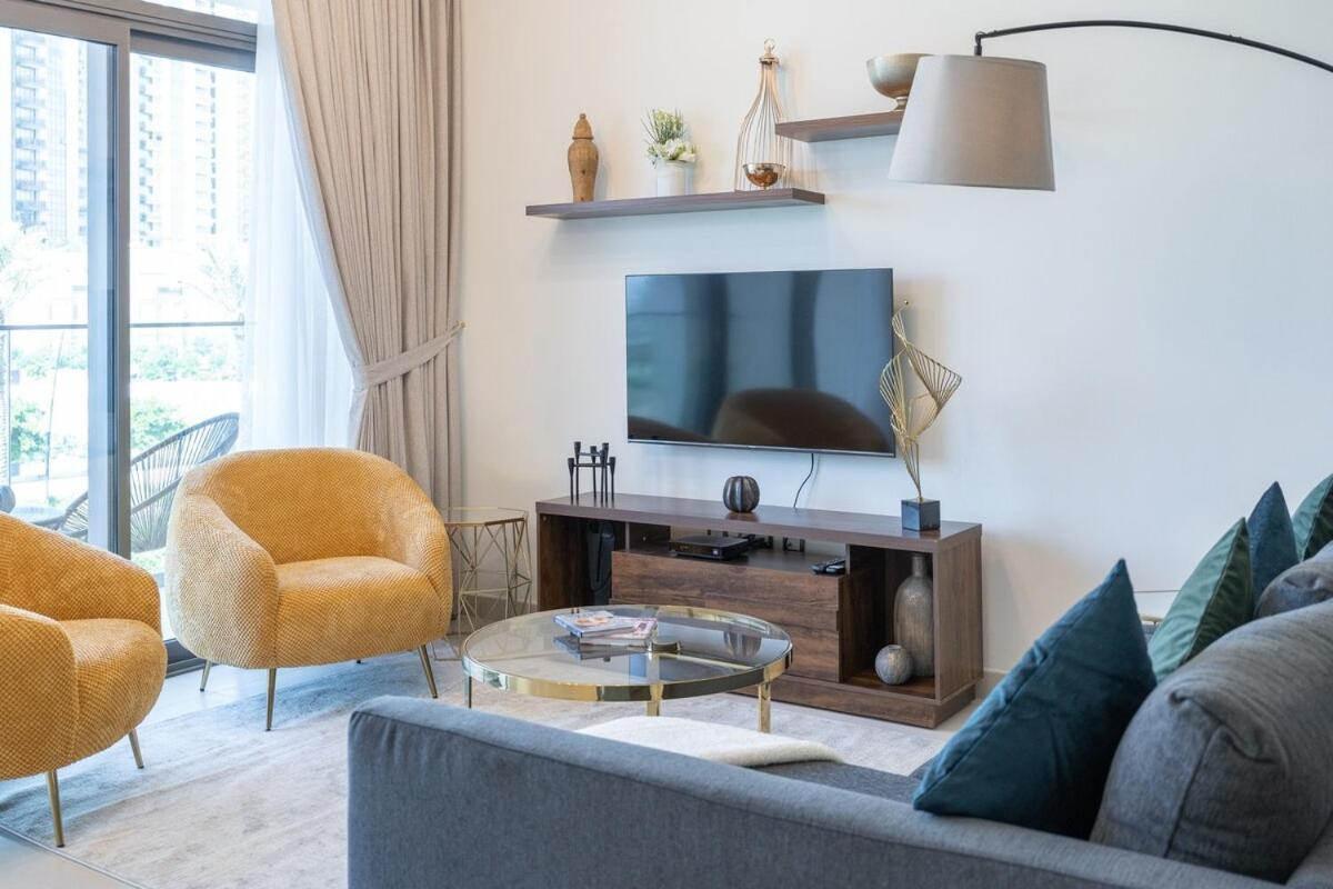 Apartment Elegant Getaway 2-bedroom In Creek Harbour *