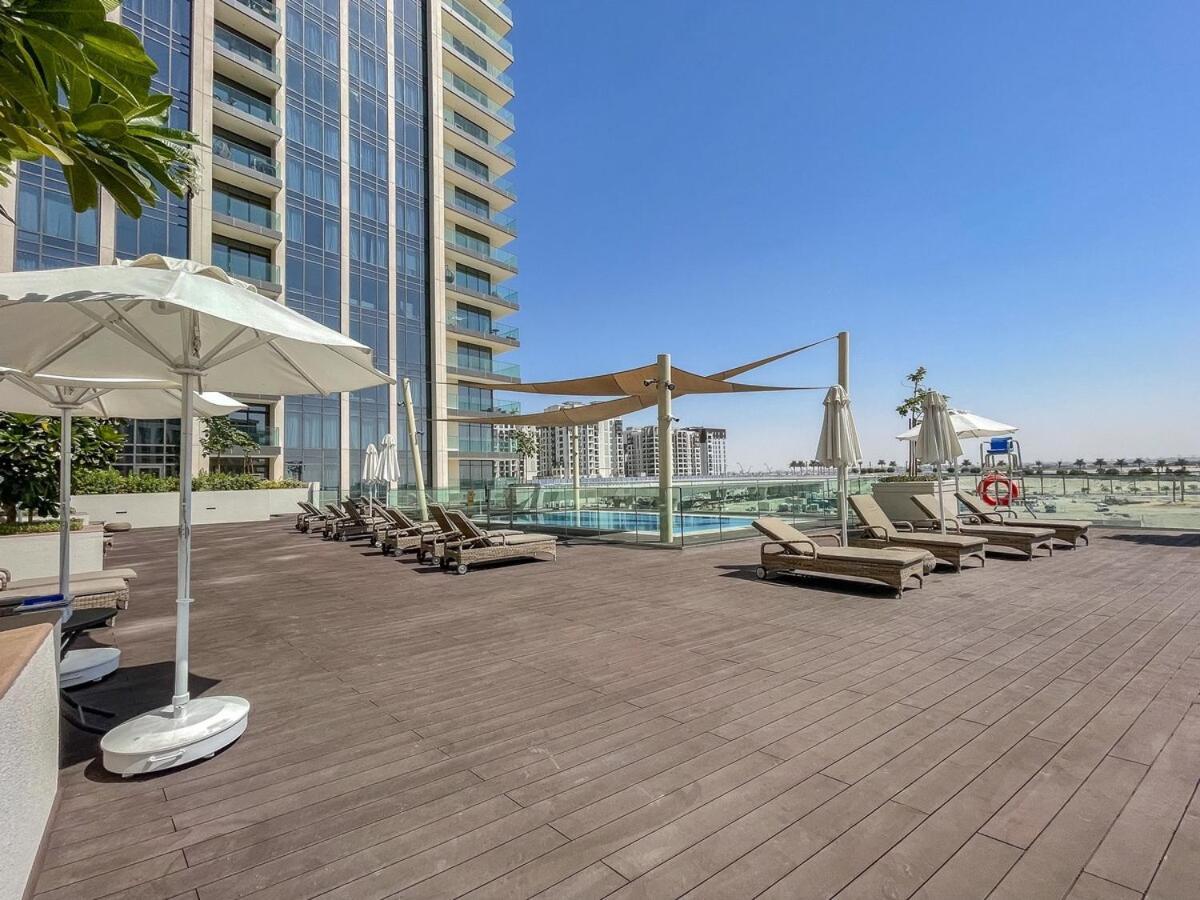 Elegant Getaway 2-bedroom In Creek Harbour Apartment Dubai