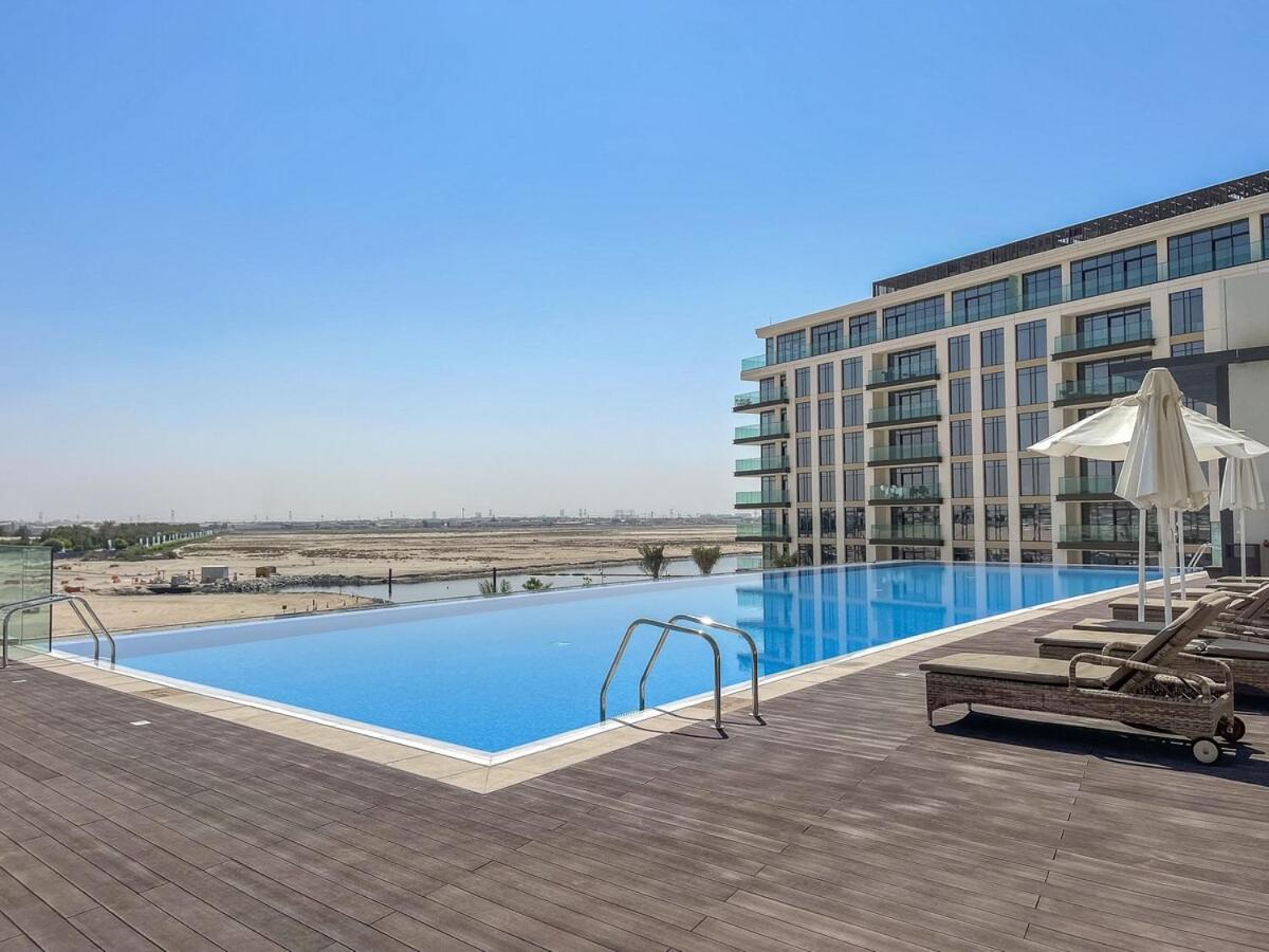 Elegant Getaway 2-bedroom In Creek Harbour Apartment *